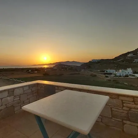 Armonia Studios, & Mikri Vigla