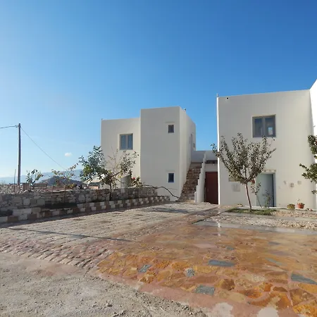 Armonia Studios, & Mikri Vigla