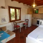 Armonia Studios, & Bed and Breakfast