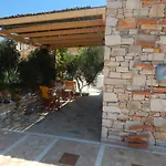 Armonia Studios, & Bed and Breakfast