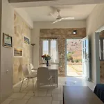Armonia Studios, & Μικρή Βίγλα