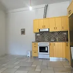 Armonia Studios, & Bed and Breakfast Μικρή Βίγλα