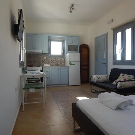 לינה וארוחת בוקר Armonia Studios, &