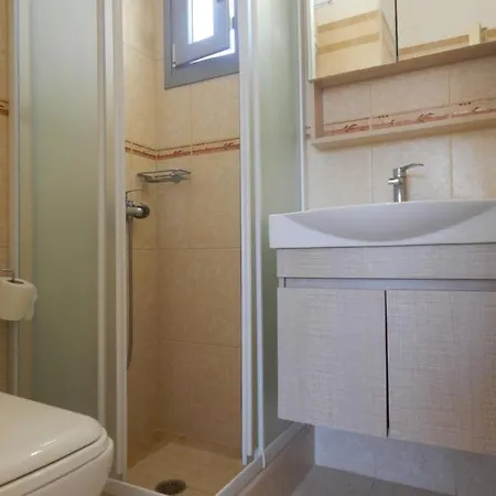 Armonia Studios, & Bed & Breakfast Mikri Vigla