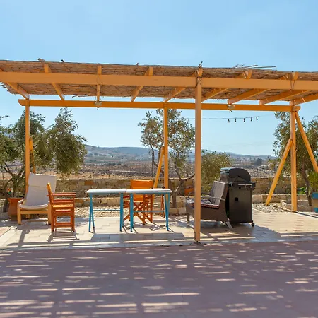 Armonia Studios, & 4* מיקרי ויגלה