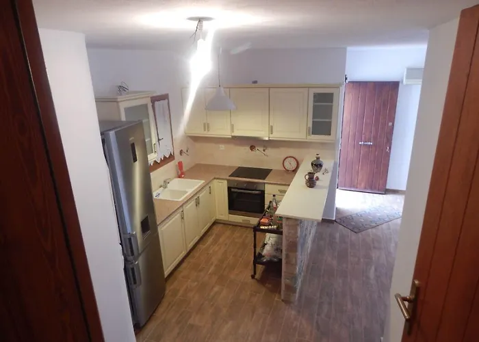 Panzió Armonia Studios, &